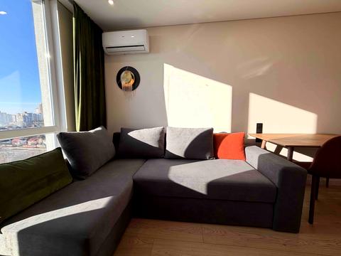 квартира за адресою Олега Мудрака вул. (Генерала Наумова), 1-Б