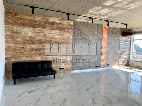 комерційна за адресою Кловський узвіз, 7a