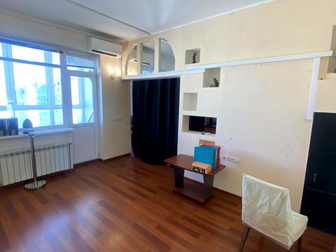 комерційна за адресою Єлизавети Чавдар вул., 1