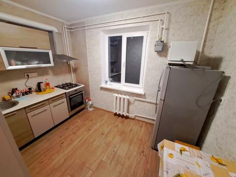 квартира за адресою Лариси Руденко вул., 8