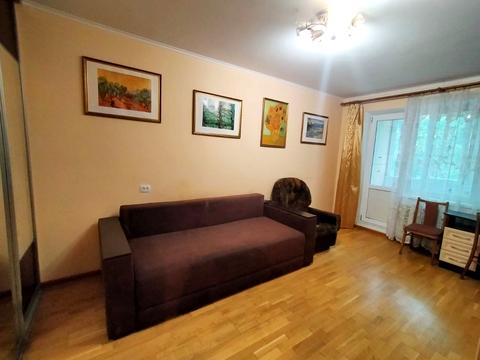 квартира за адресою Андрія Мельника вул., 12