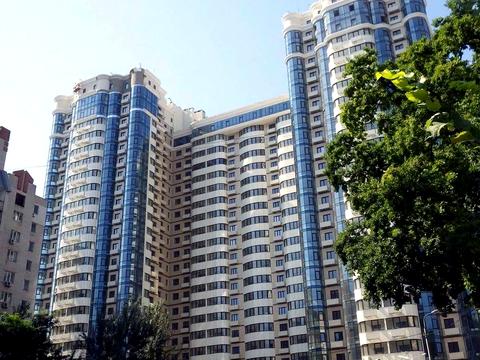 квартира за адресою Андрія Верхогляда вул. (Михайла Драгомирова), 2-А