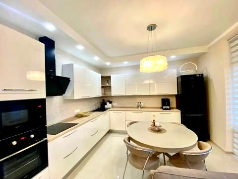 квартира по адресу Владимира Моссаковского ул. (Клари Цеткін), 7