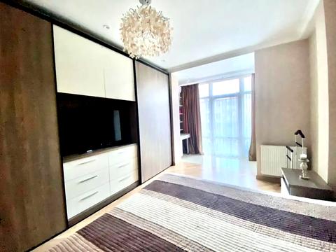 квартира по адресу Владимира Моссаковского ул. (Клари Цеткін), 7