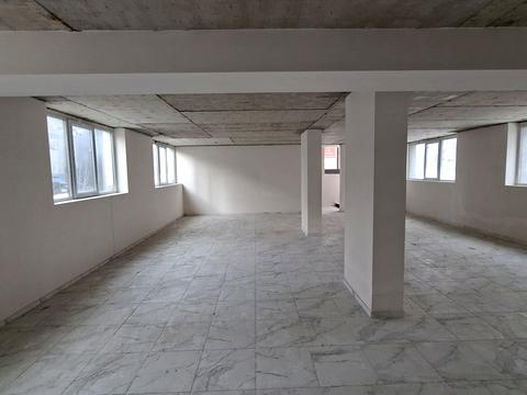 комерційна за адресою Андрія Сахарова вул., 5-В