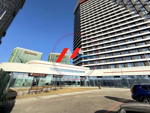 комерційна за адресою Дніпровська набережна вул., 15-Д