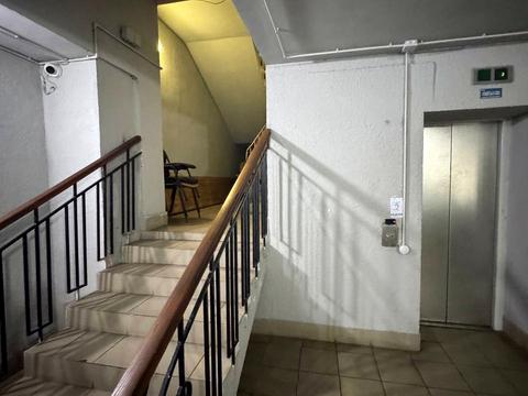 коммерческая по адресу Вице-адмирала Жукова пер., 17/19