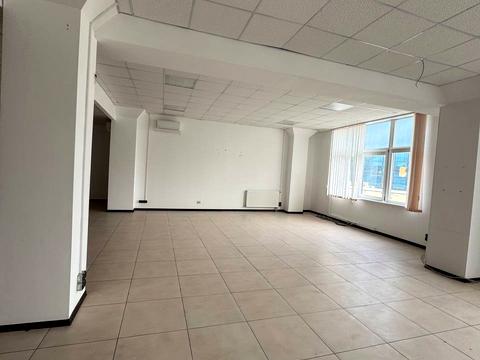 коммерческая по адресу Вице-адмирала Жукова пер., 17/19