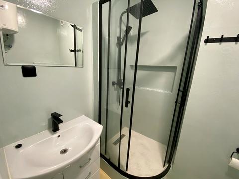 квартира по адресу Набережная ул., 8д