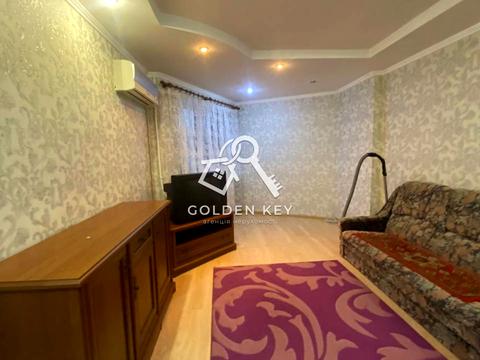 квартира за адресою Мистецька вул. (Землячки), 13