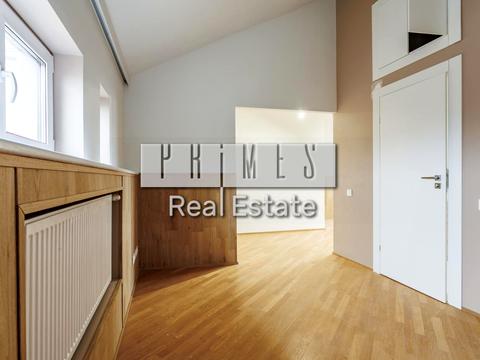 коммерческая по адресу Рыболовецкая ул., 1