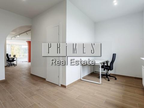 коммерческая по адресу Рыболовецкая ул., 1