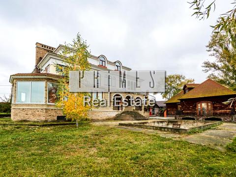 коммерческая по адресу Рыболовецкая ул., 1