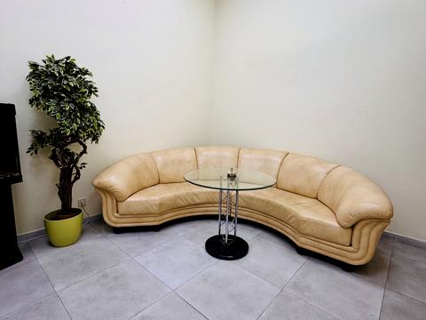 комерційна за адресою Нагірна вул., 6а