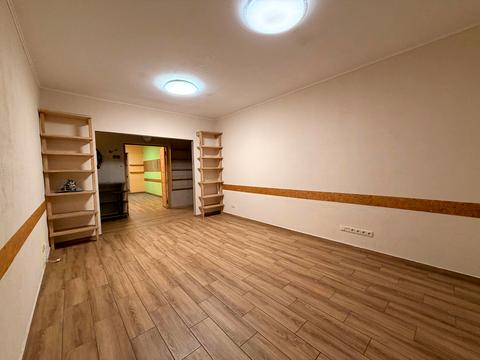 коммерческая по адресу Оболонский просп., 30