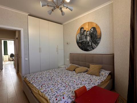 квартира за адресою Абрикосова вул., 1-Б