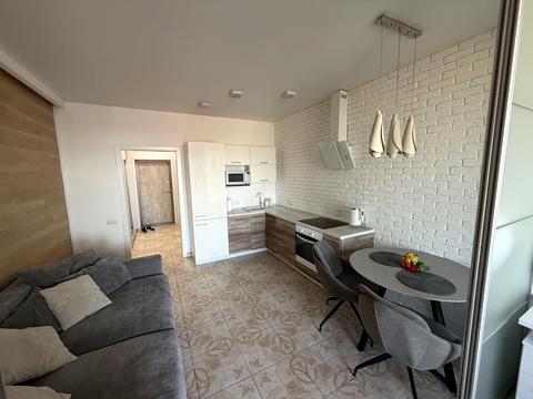 квартира за адресою Дмитра Луценка вул. (Крейсера "Аврора"), 6