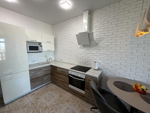 квартира за адресою Дмитра Луценка вул. (Крейсера "Аврора"), 6