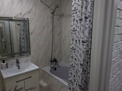 квартира за адресою Дмитра Луценка вул. (Крейсера "Аврора"), 6