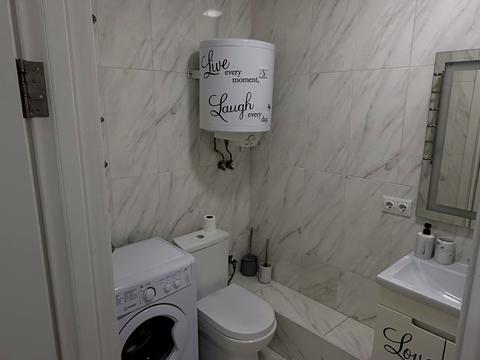 квартира за адресою Дмитра Луценка вул. (Крейсера "Аврора"), 6