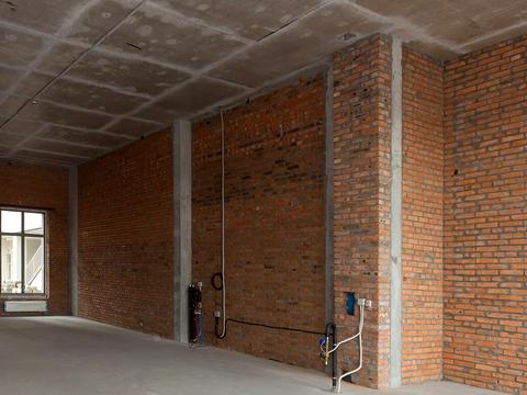 комерційна за адресою Набережно-Хрещатицька вул., 21