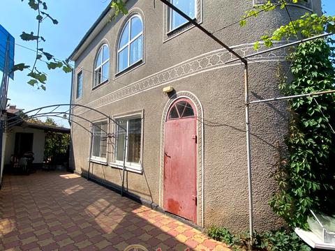 дом по адресу Донецька ул., 1