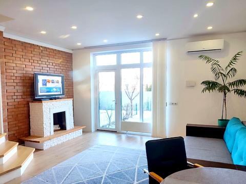 будинок за адресою 3-тя Будівельників вул.