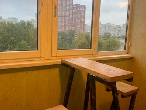 квартира по адресу Драгоманова ул., 1-Є