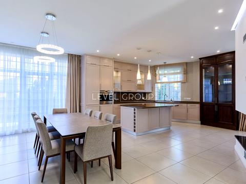 дом по адресу Киев, Смородиновая ул., 166