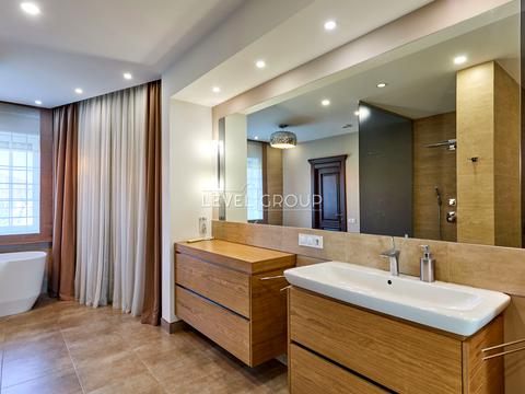 дом по адресу Киев, Смородиновая ул., 166