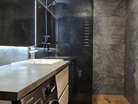 квартира за адресою Січових стрільців вул., (Будинок 2)