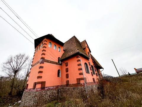 дом по адресу Вул. Вишнева