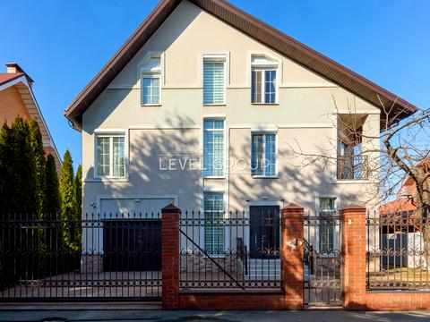 дом по адресу Киев, Смородиновая ул., 166