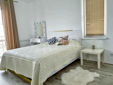 будинок за адресою с. Пухівка, Центральна, 1