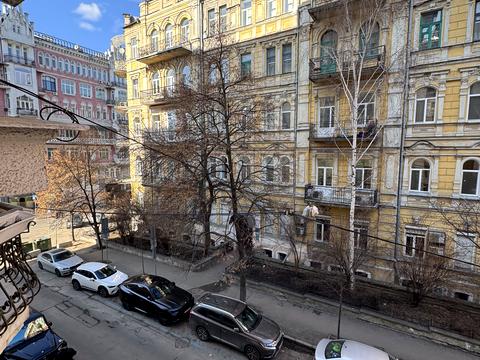 квартира за адресою Заньковецької вул., 5/2