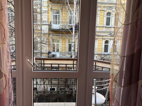 квартира за адресою Заньковецької вул., 5/2