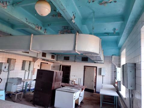 комерційна за адресою Промислова, 4