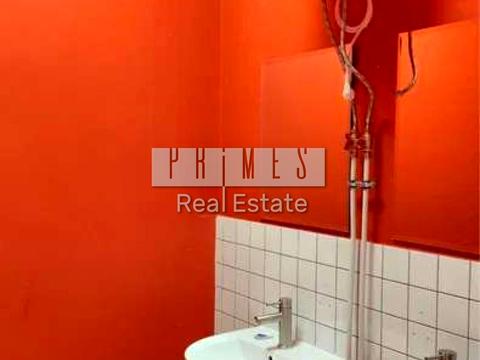 комерційна за адресою Київ, Анни Ахматової вул., 50