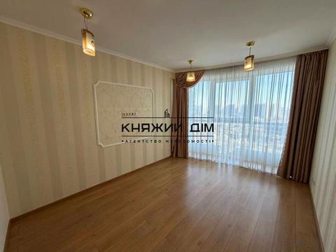 квартира за адресою Миколи Бажана просп., 1-А