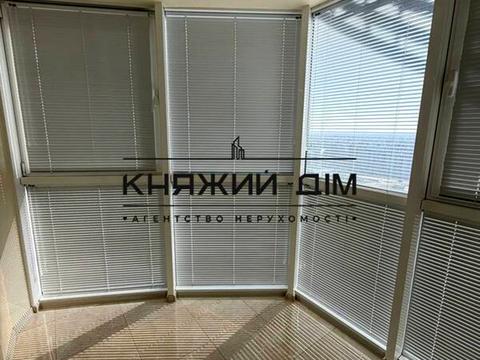 квартира за адресою Миколи Бажана просп., 1-А