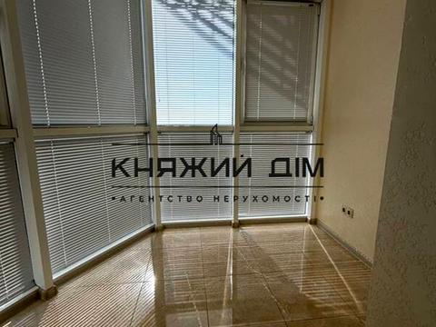 квартира за адресою Миколи Бажана просп., 1-А