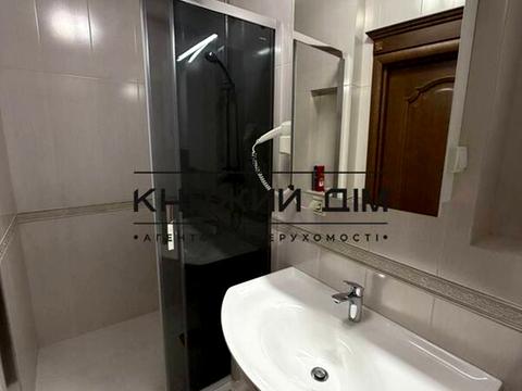 квартира за адресою Миколи Бажана просп., 1-А