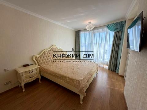 квартира по адресу Миколы Бажана просп., 1-А