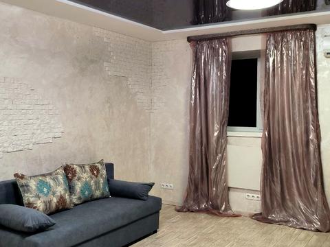 комерційна за адресою Виговського вул. (Суворова), 1-Т