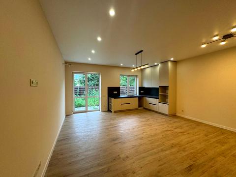 дом по адресу Патриотов ул.