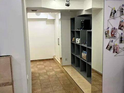 коммерческая по адресу Павловская ул., 17