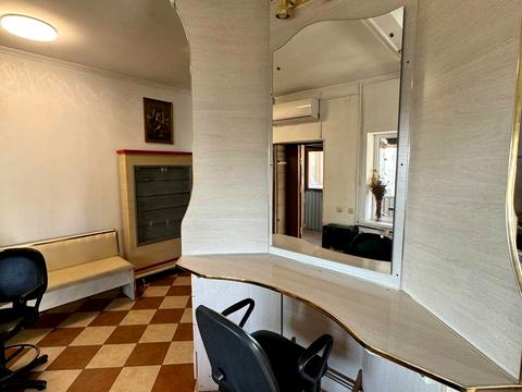 коммерческая по адресу Гоголя ул., 1