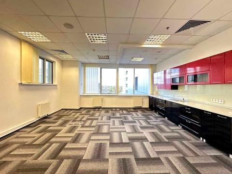 комерційна за адресою Столичне шосе, 103