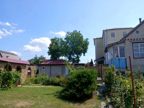 будинок за адресою Центральна вул.