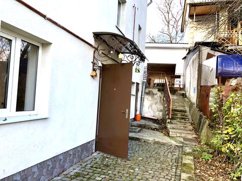 дом по адресу Головна